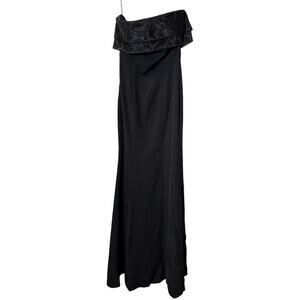 Lulus Black Strapless Fit and Flare Evening Gown Sz XS